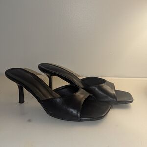 Sleek Black Women's Heeled Sandals